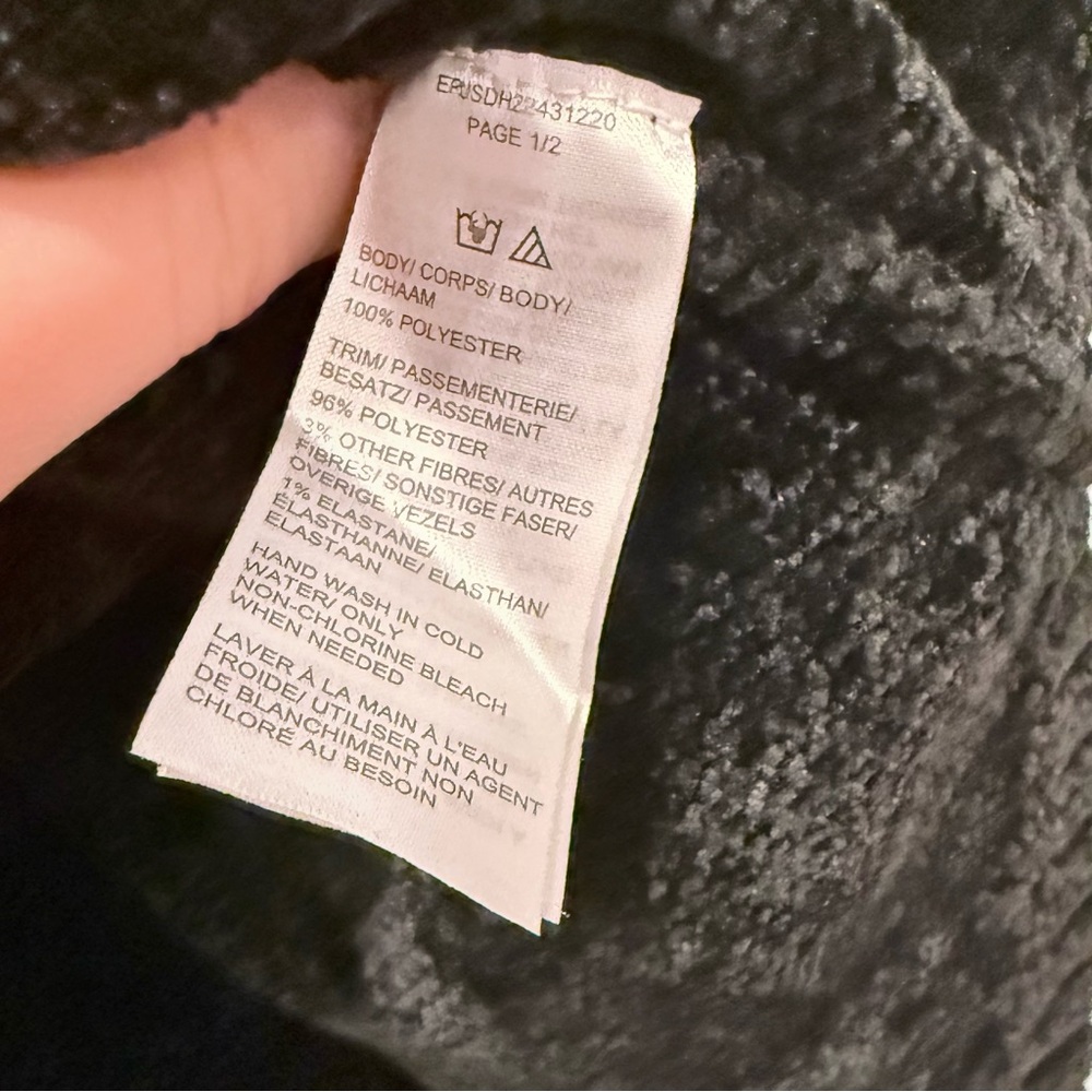 Lord & Taylor black chenille oversized sweater - Picture 5 of 6